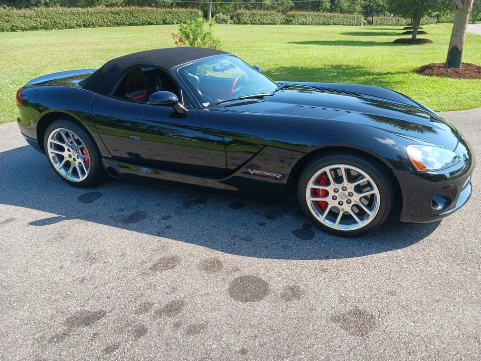 2004 Dodge Viper 3rd Gen - Image 12 of 31
