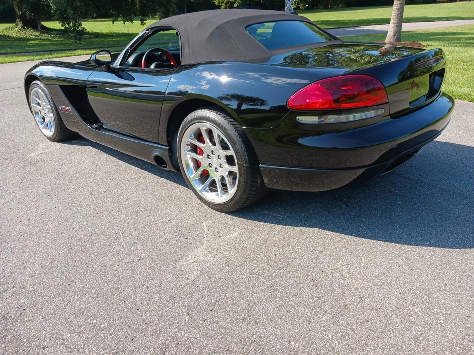 2004 Dodge Viper 3rd Gen - Image 24 of 31