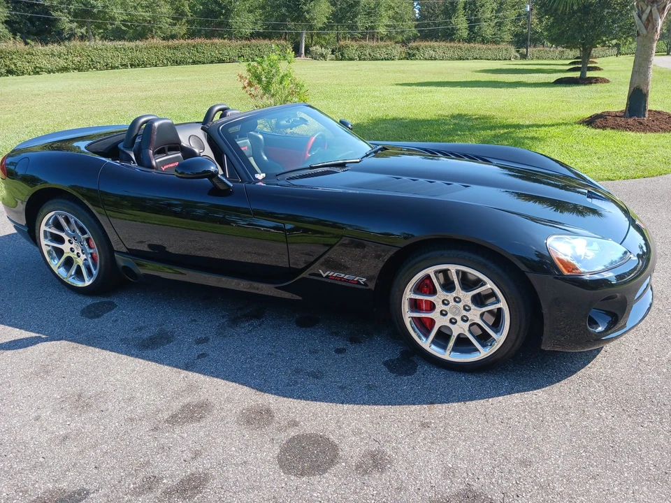 2004 Dodge Viper 3rd Gen - Image 3 of 31