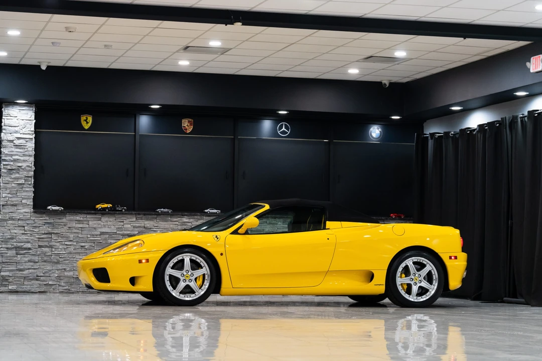 2004 Ferrari 360 Spider - Image 2 of 31