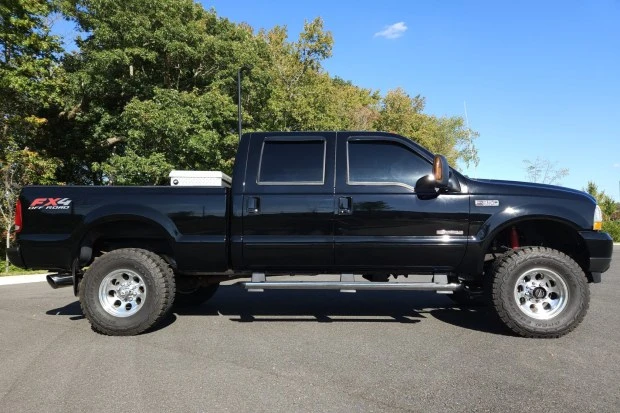 2004 Ford Super Duty 1st Gen - Image 3 of 8