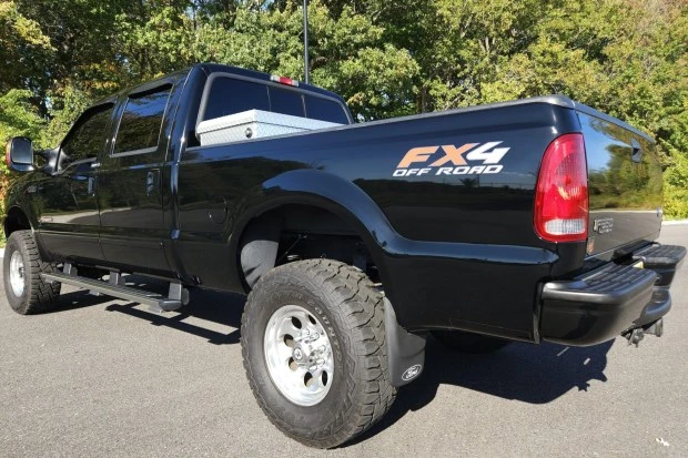 2004 Ford Super Duty 1st Gen - Image 2 of 8
