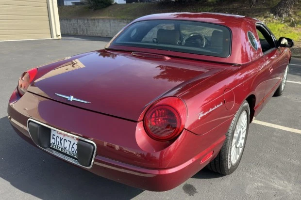 2004 Ford Thunderbird 11th Gen - Image 2 of 7