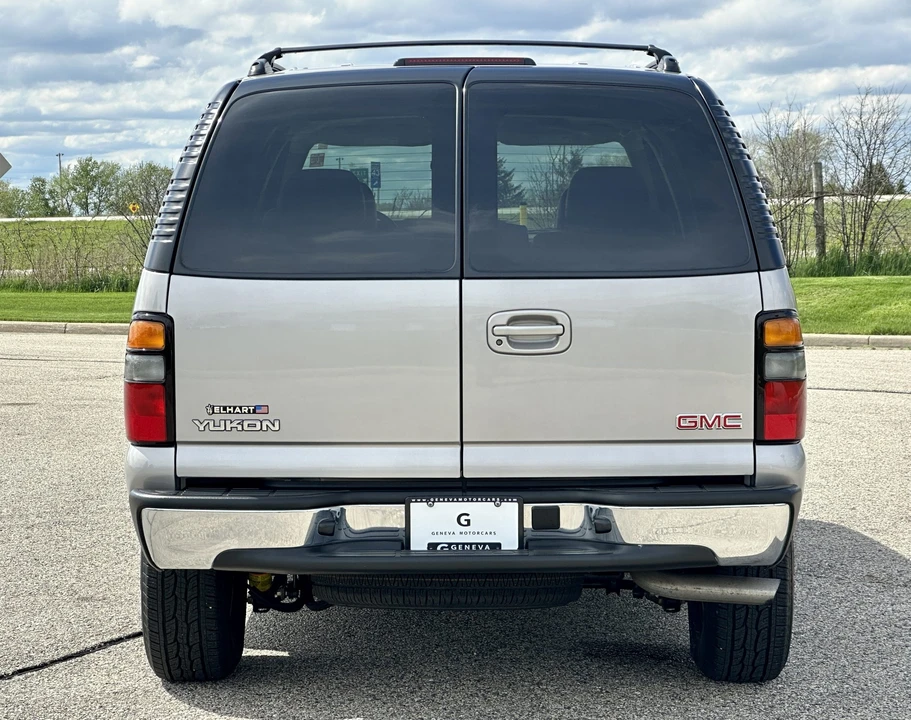 2004 GMC Yukon 2nd Gen - Image 17 of 31