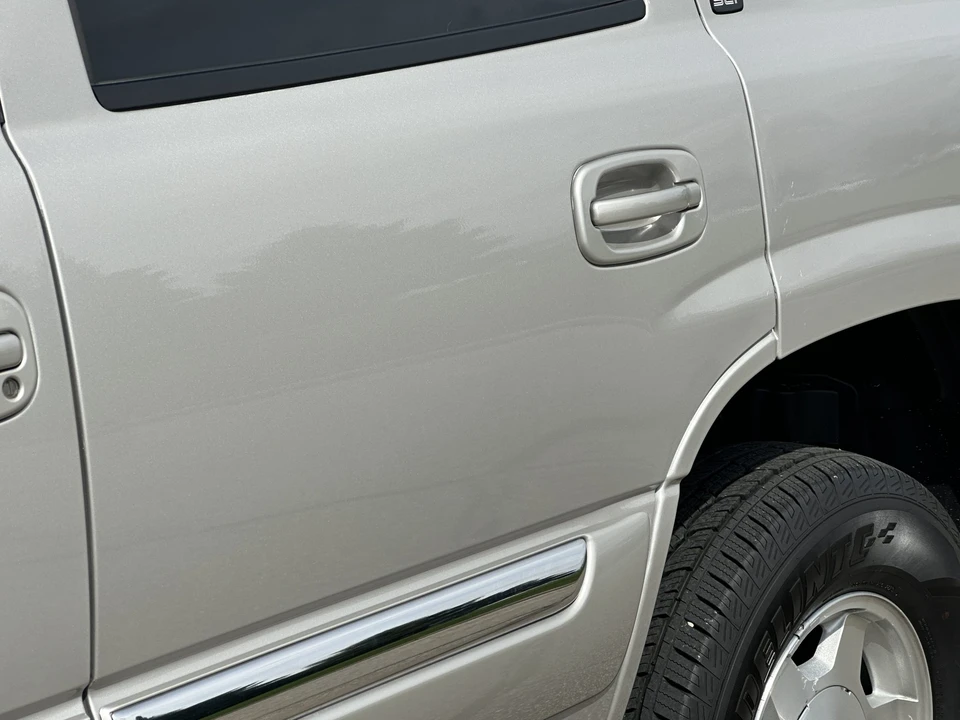 2004 GMC Yukon 2nd Gen - Image 29 of 31