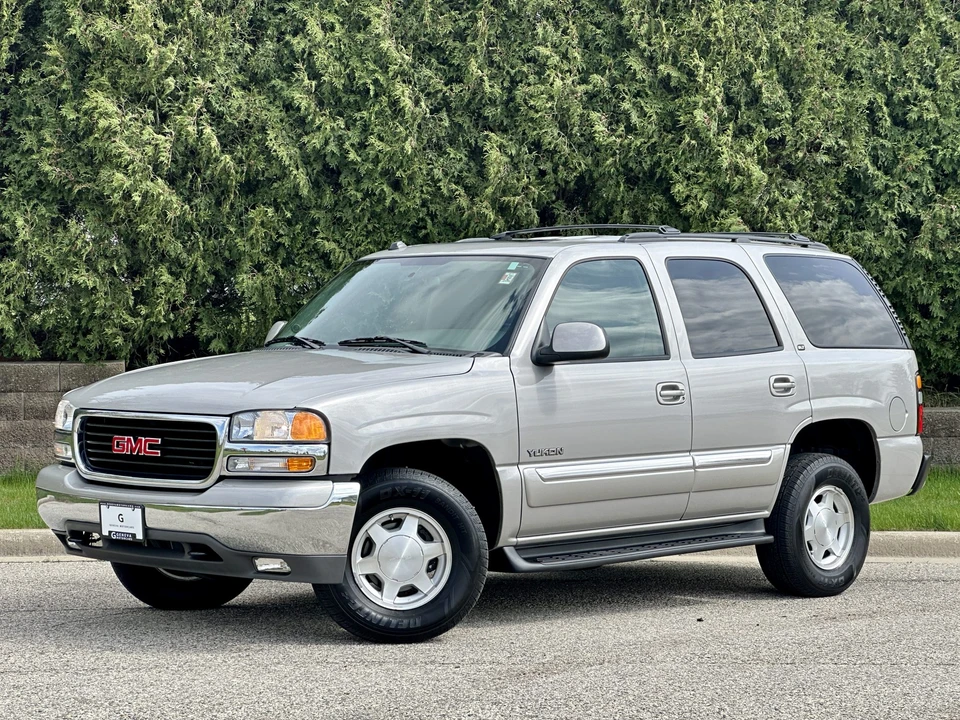 2004 GMC Yukon 2nd Gen - Image 6 of 31