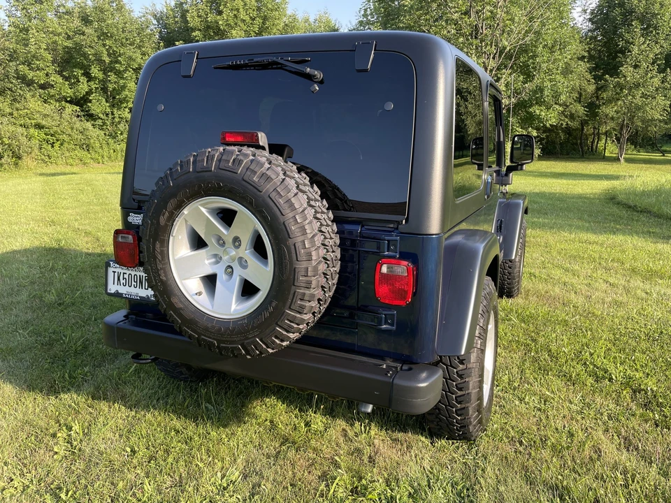 2004 Jeep TJ Wrangler - Image 9 of 31