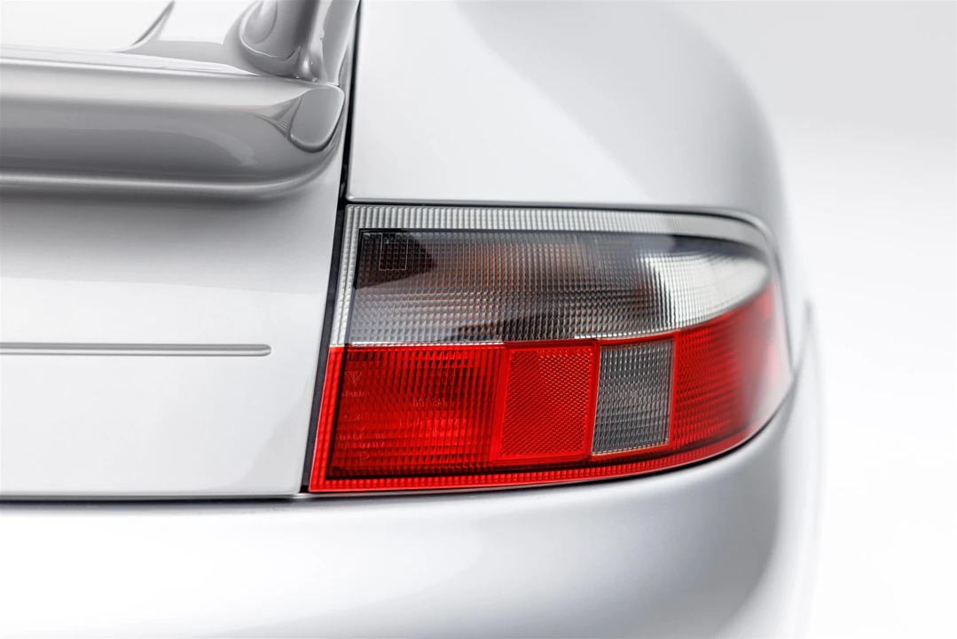 2004 Porsche 996 GT3 - Image 24 of 31