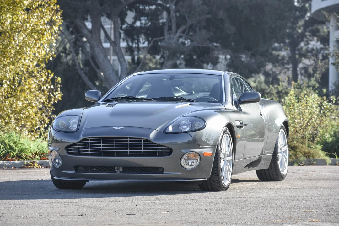 2005 Aston Martin Vanquish 1st Gen - Image 4 of 31