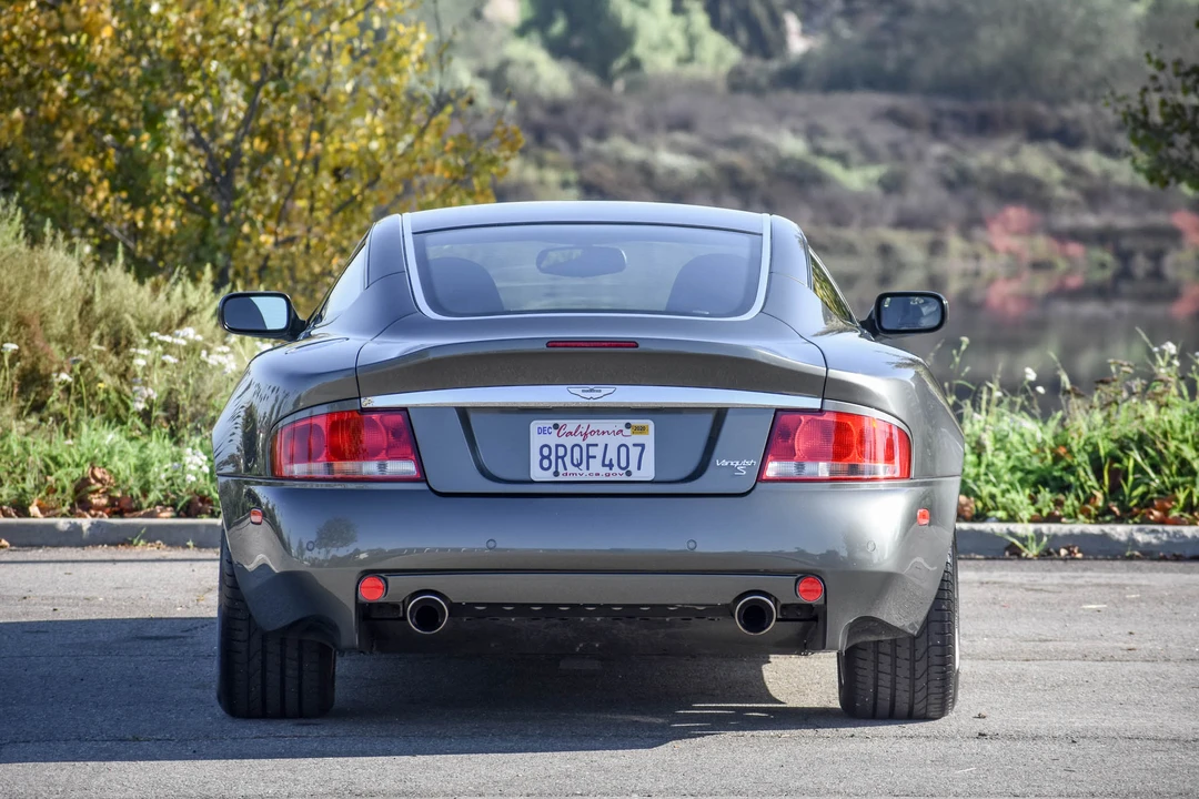 2005 Aston Martin Vanquish 1st Gen - Image 12 of 31