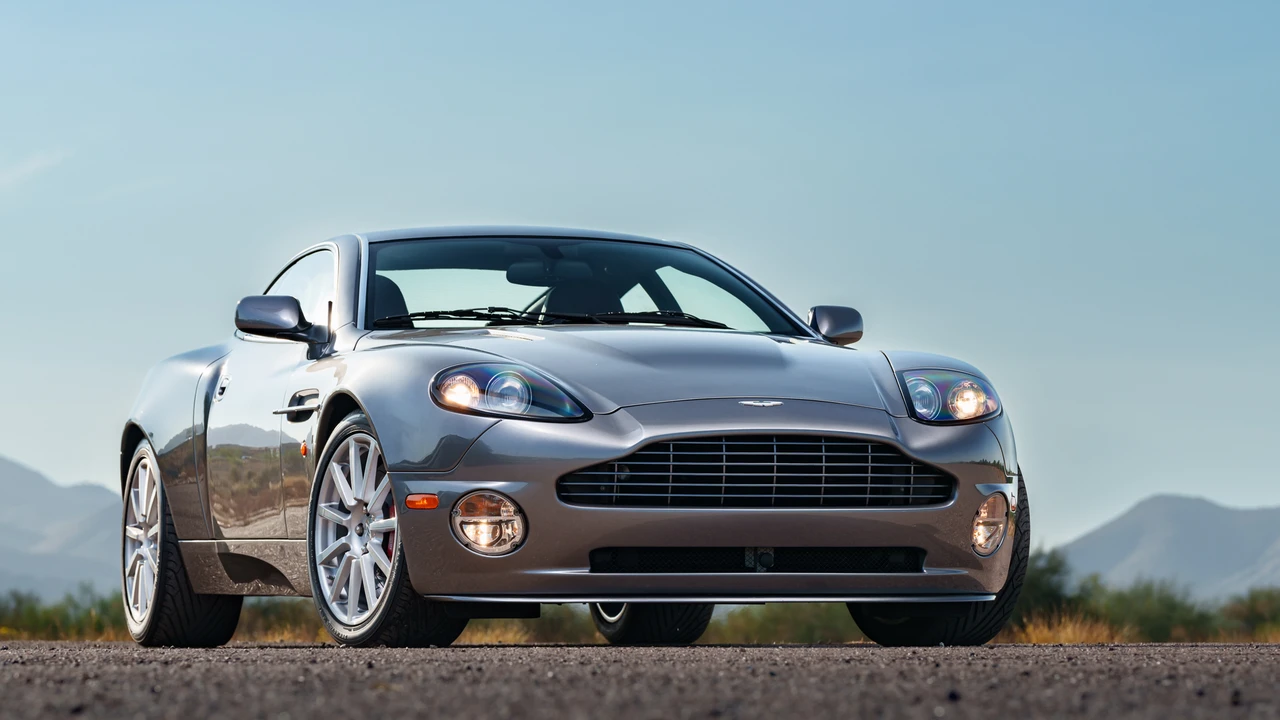 2005 Aston Martin Vanquish 1st Gen - Image 3 of 31