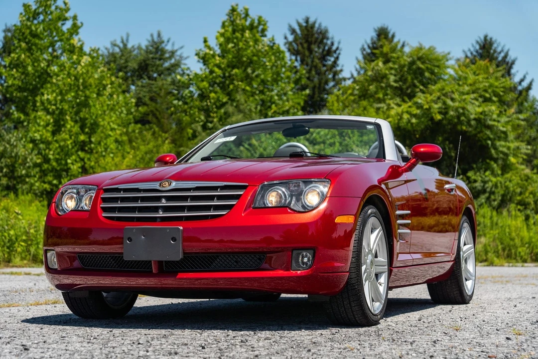 2005 Chrysler Crossfire - Image 13 of 31