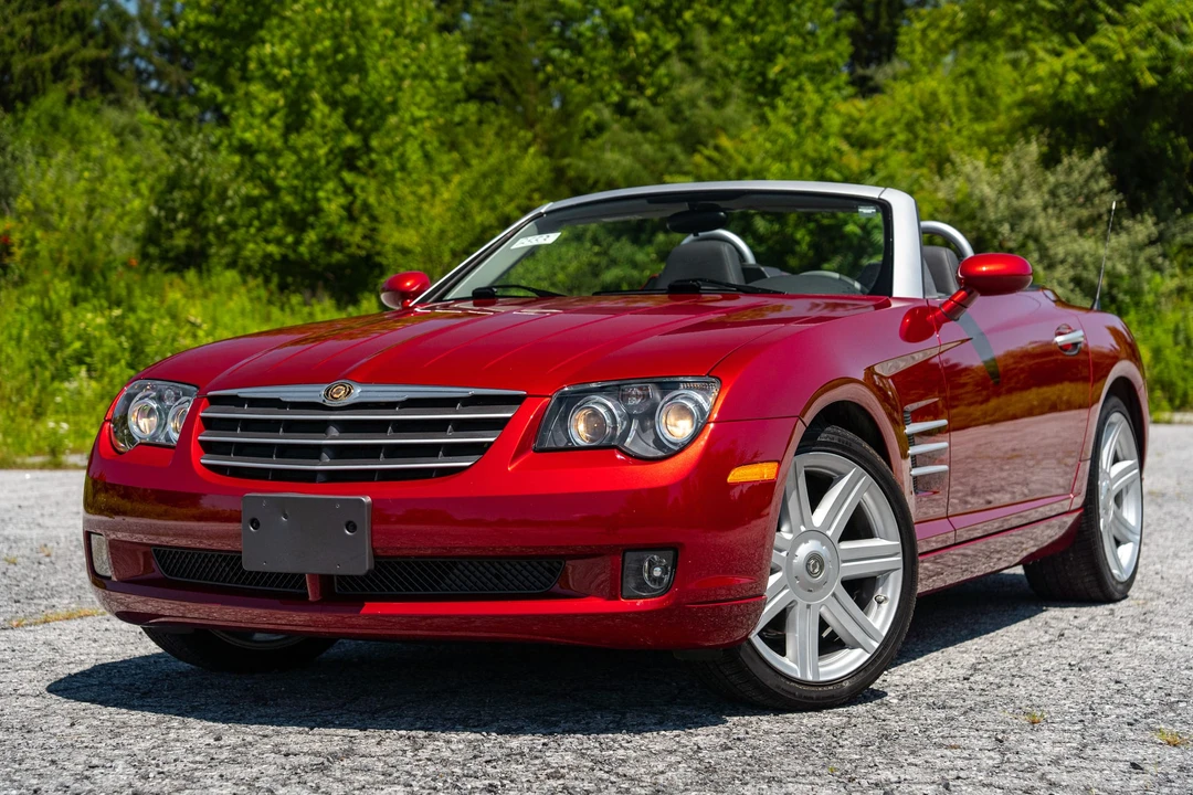 2005 Chrysler Crossfire - Image 7 of 31