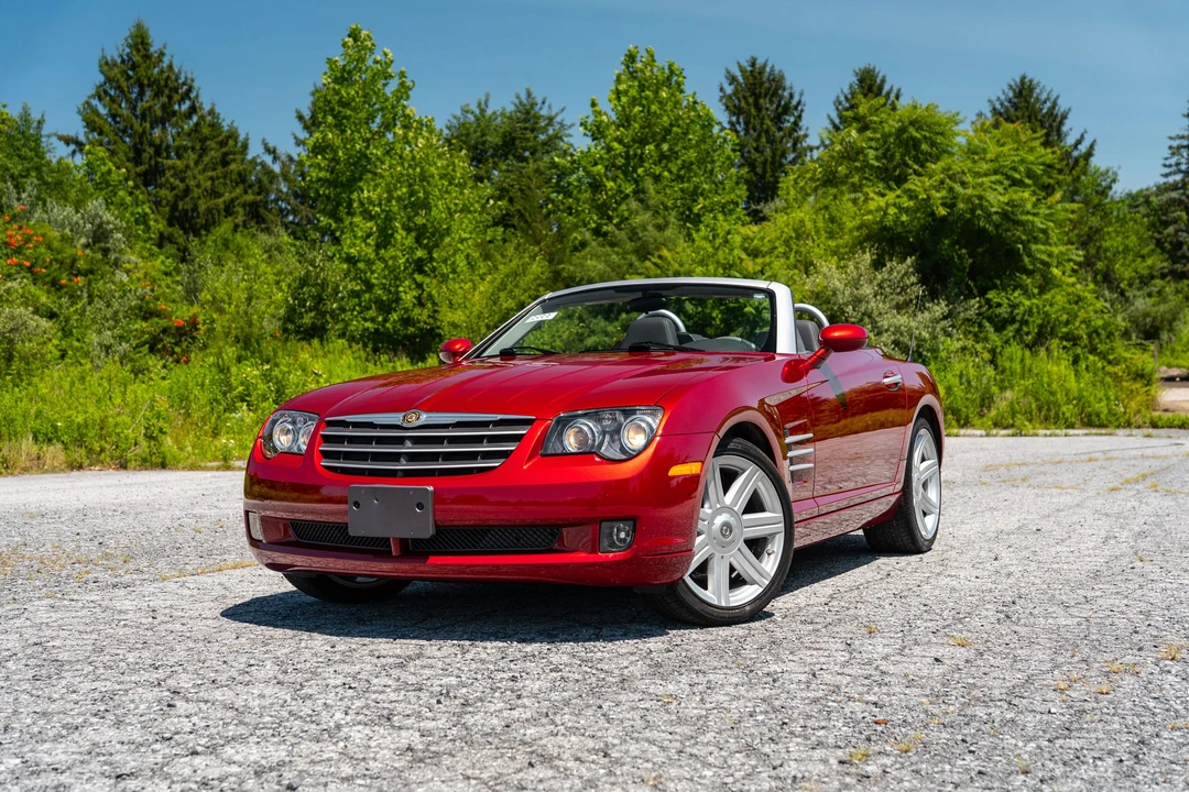 2005 Chrysler Crossfire - Image 3 of 31