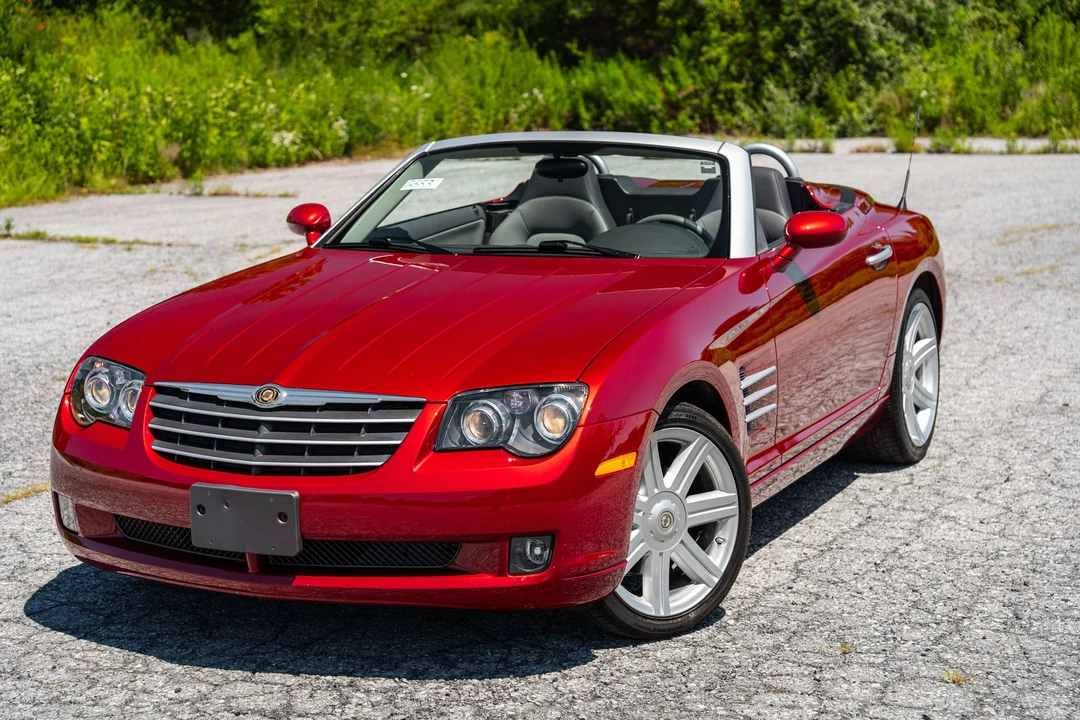 2005 Chrysler Crossfire - Image 6 of 31