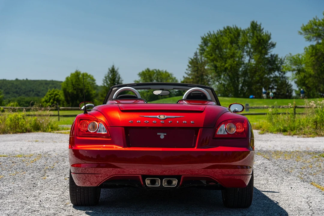 2005 Chrysler Crossfire - Image 29 of 31
