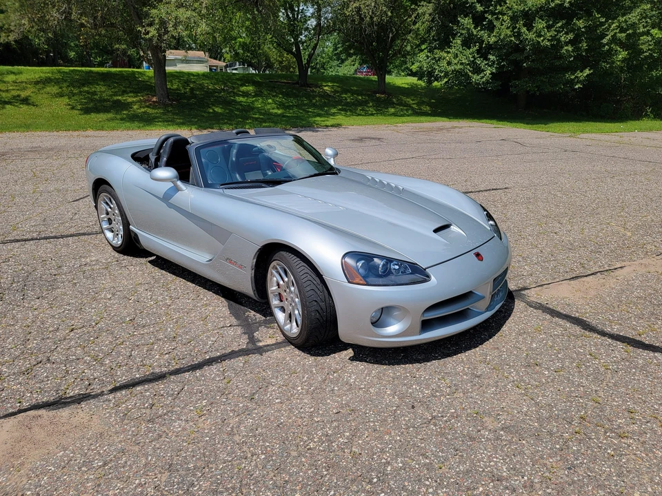 2005 Dodge Viper 3rd Gen - Image 8 of 31