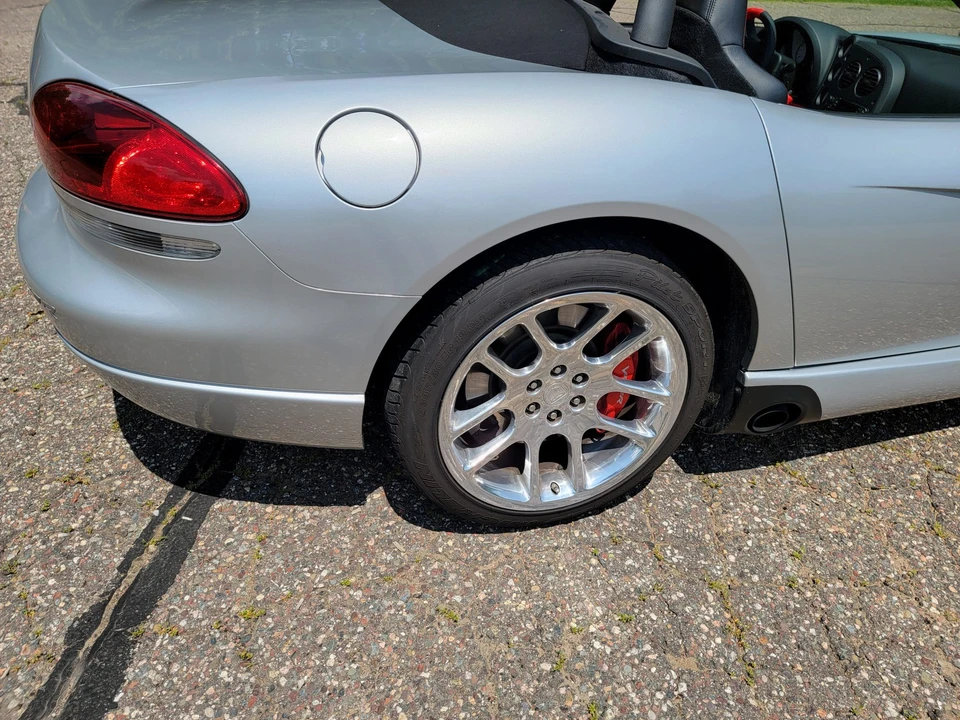 2005 Dodge Viper 3rd Gen - Image 31 of 31