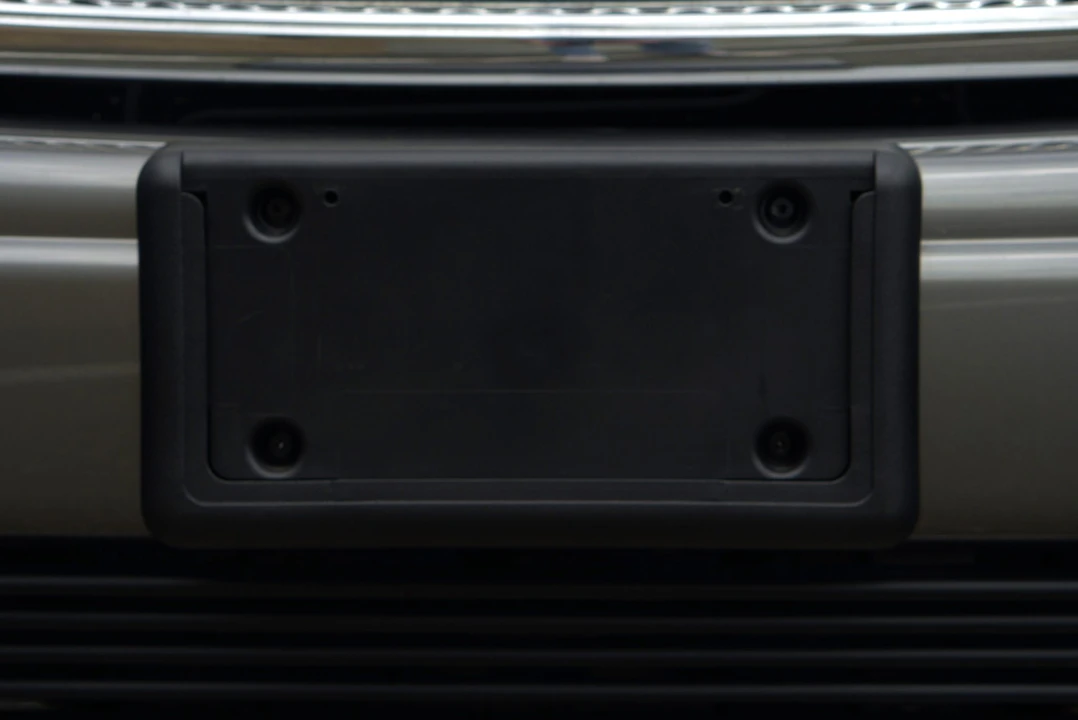 2005 GMC Yukon 2nd Gen - Image 13 of 31