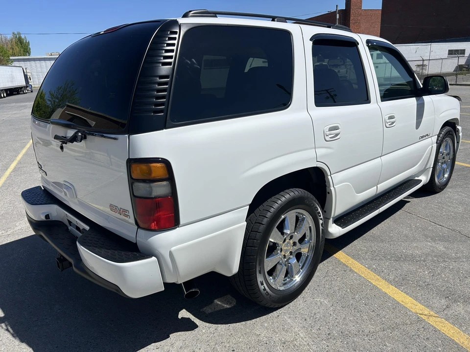 2005 GMC Yukon 2nd Gen - Image 8 of 31