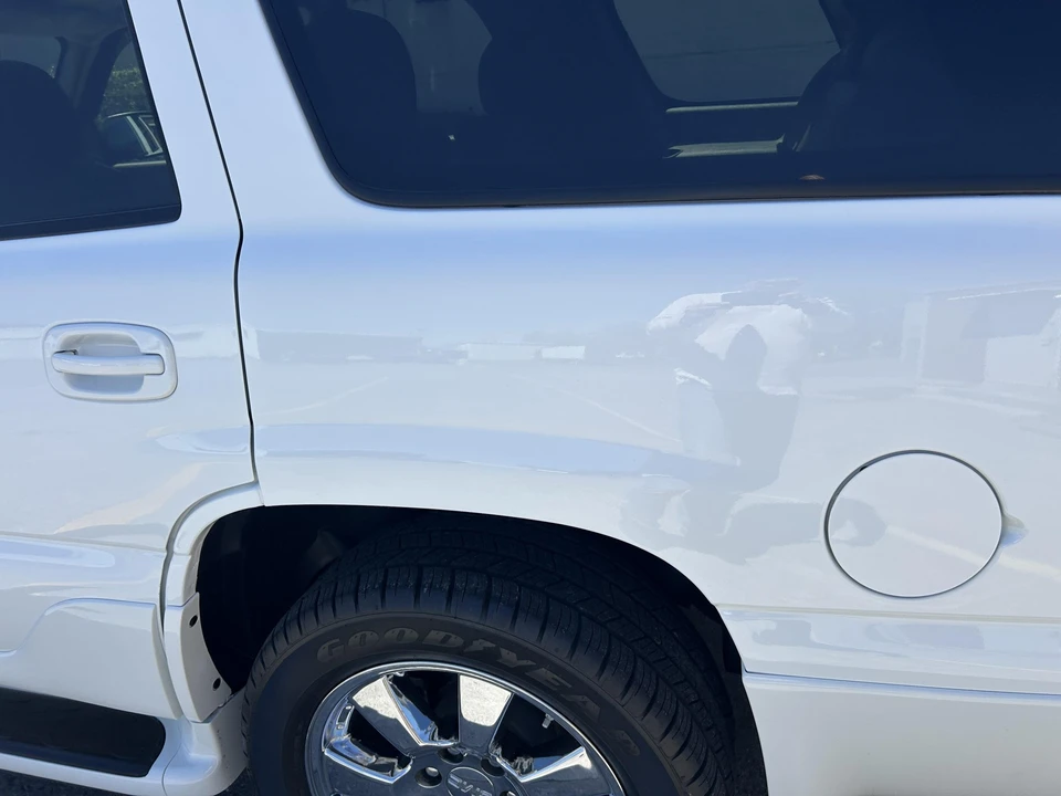 2005 GMC Yukon 2nd Gen - Image 24 of 31
