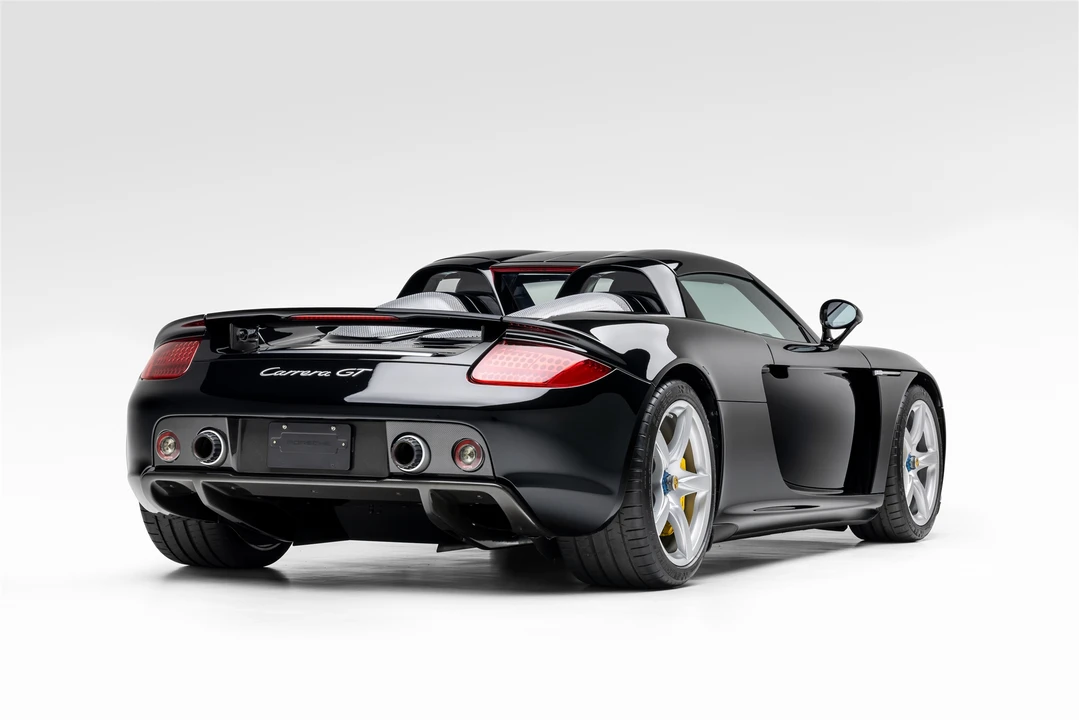 2005 Porsche Carrera GT - Image 10 of 31