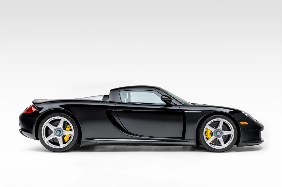 2005 Porsche Carrera GT - Image 17 of 31