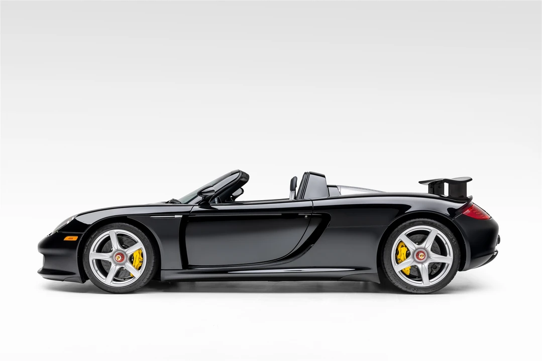 2005 Porsche Carrera GT - Image 5 of 31