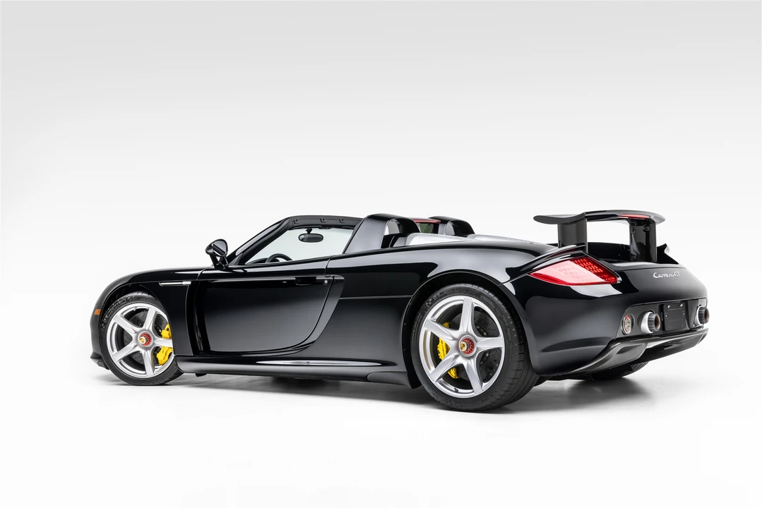 2005 Porsche Carrera GT - Image 7 of 31