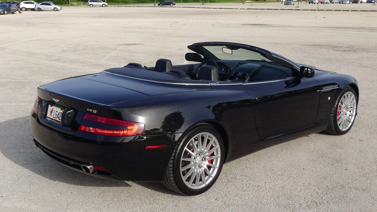 2006 Aston Martin DB9 - Image 11 of 31