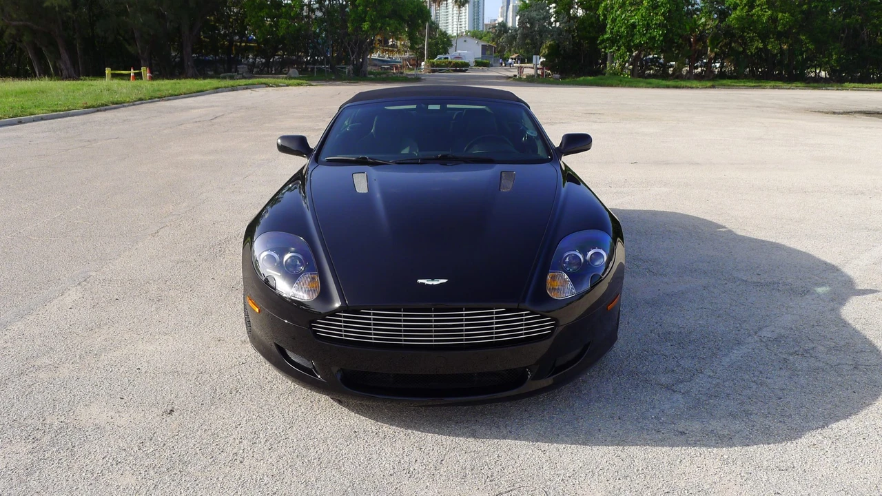 2006 Aston Martin DB9 - Image 14 of 31
