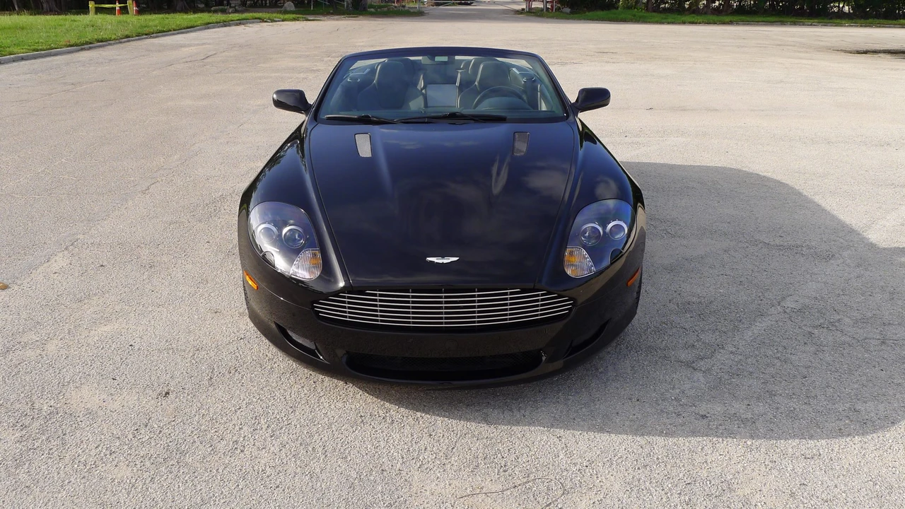 2006 Aston Martin DB9 - Image 2 of 31