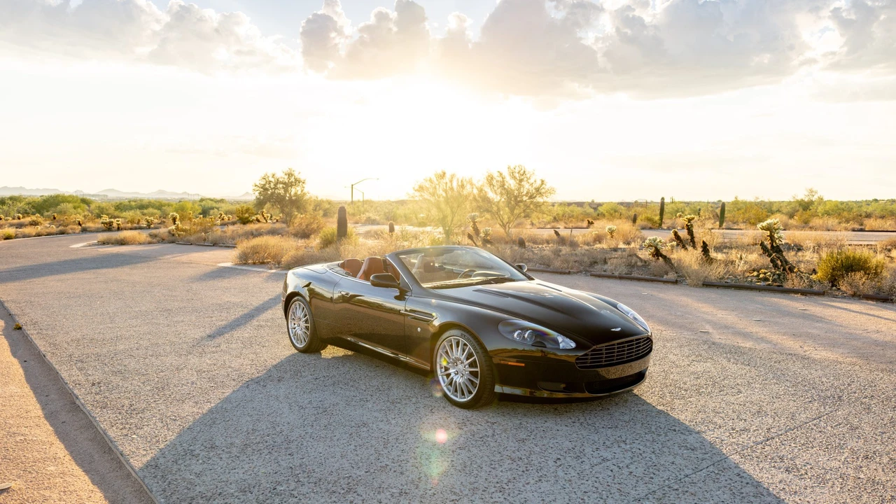 2006 Aston Martin DB9 - Image 15 of 31