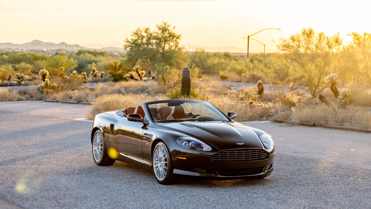 2006 Aston Martin DB9 - Image 14 of 31
