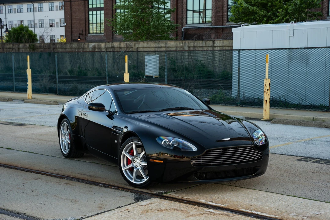 2006 Aston Martin V8 Vantage (2006-2017) - Image 29 of 31