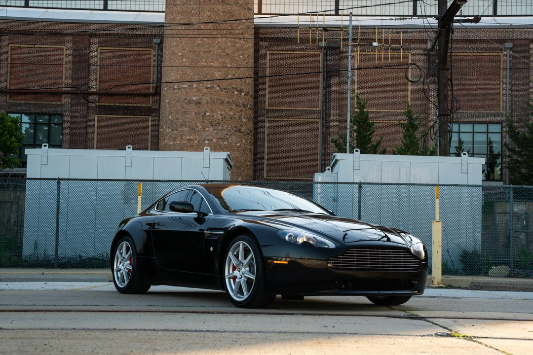2006 Aston Martin V8 Vantage (2006-2017) - Image 26 of 31