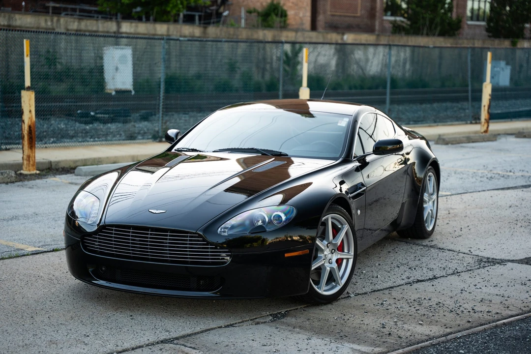 2006 Aston Martin V8 Vantage (2006-2017) - Image 3 of 31