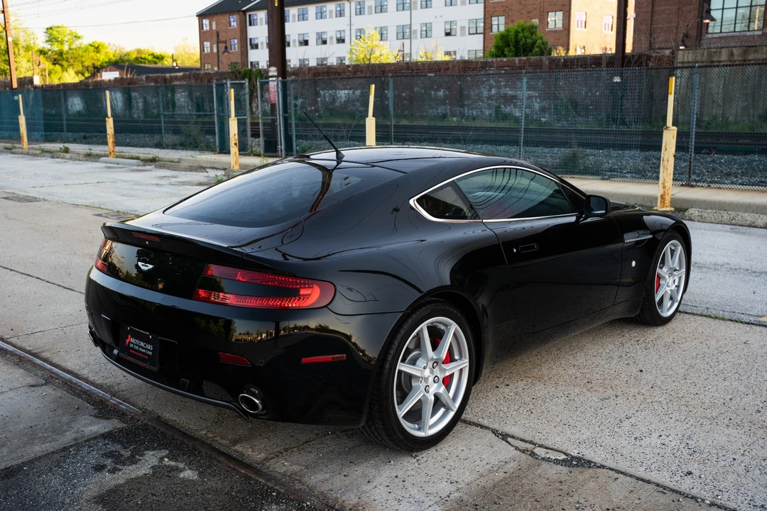 2006 Aston Martin V8 Vantage (2006-2017) - Image 18 of 31