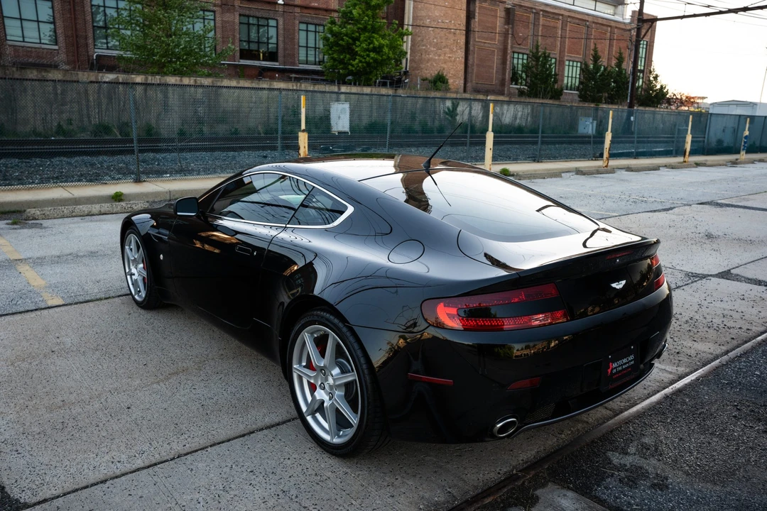 2006 Aston Martin V8 Vantage (2006-2017) - Image 14 of 31
