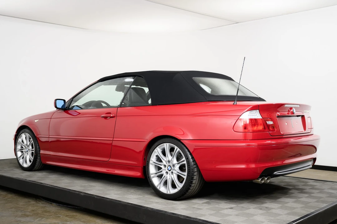 2006 BMW E46 330i & 330Ci - Image 8 of 31
