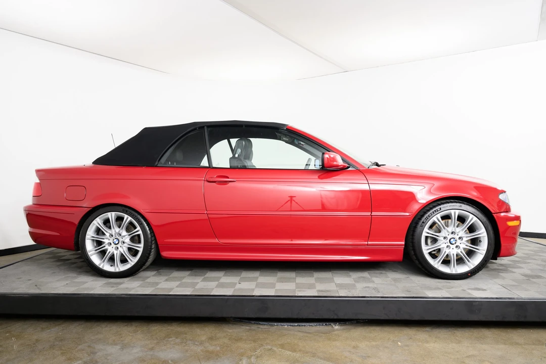 2006 BMW E46 330i & 330Ci - Image 14 of 31