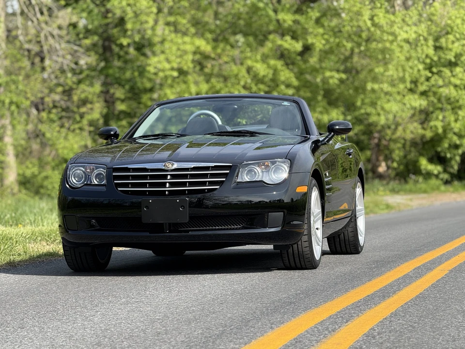 2006 Chrysler Crossfire - Image 3 of 31