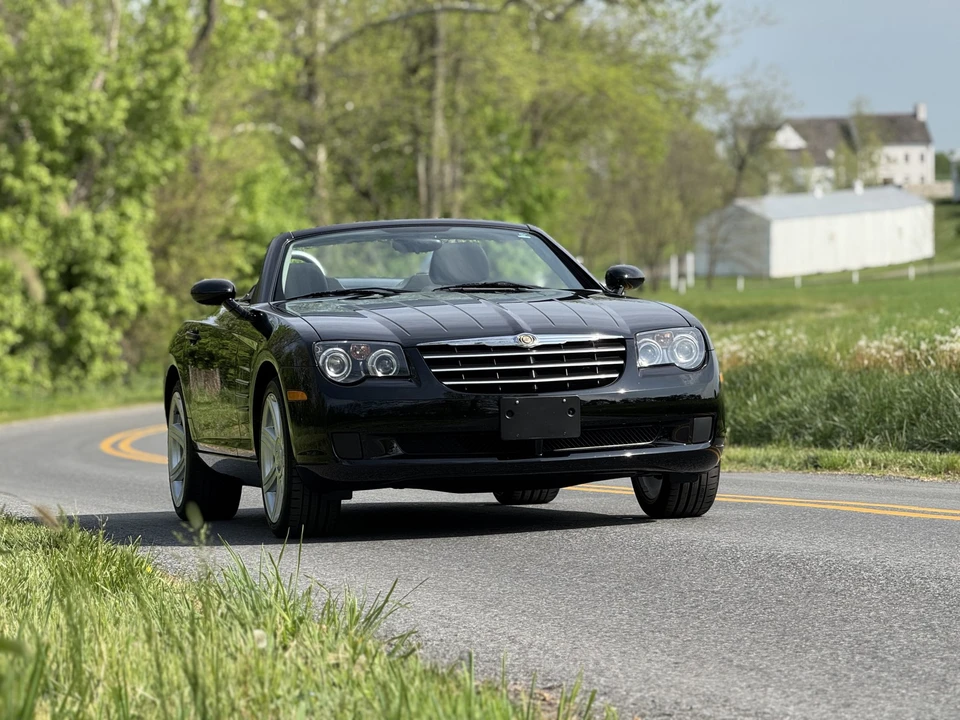 2006 Chrysler Crossfire - Image 12 of 31