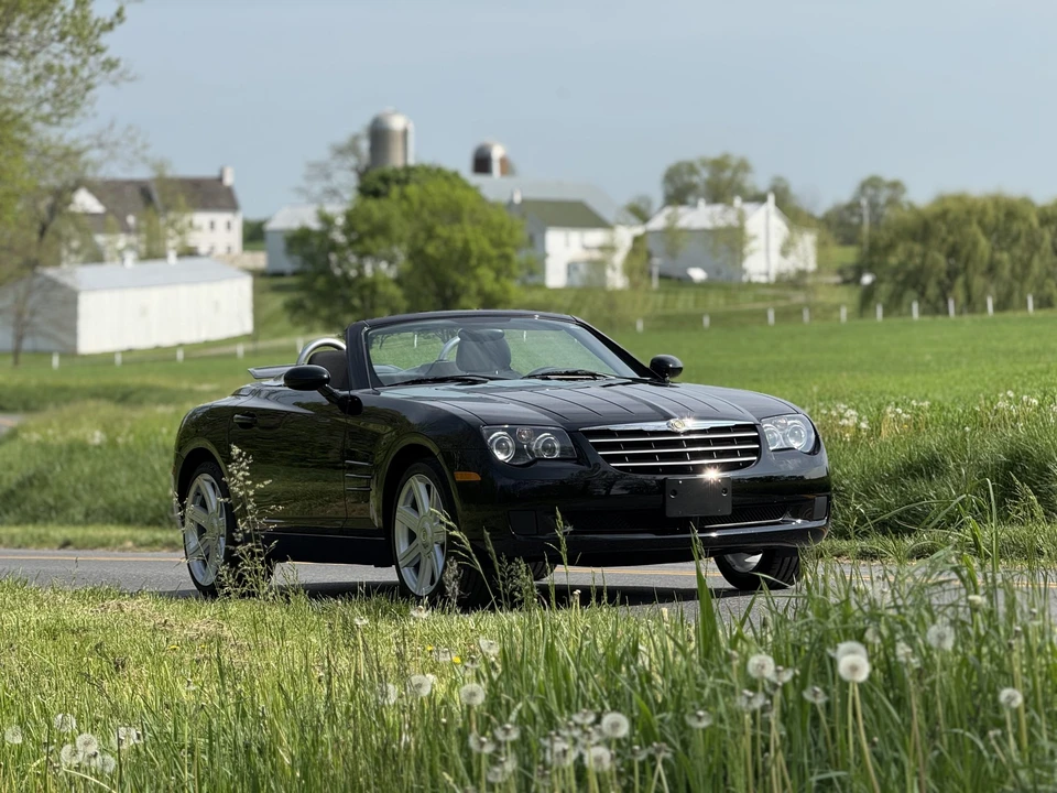2006 Chrysler Crossfire - Image 29 of 31
