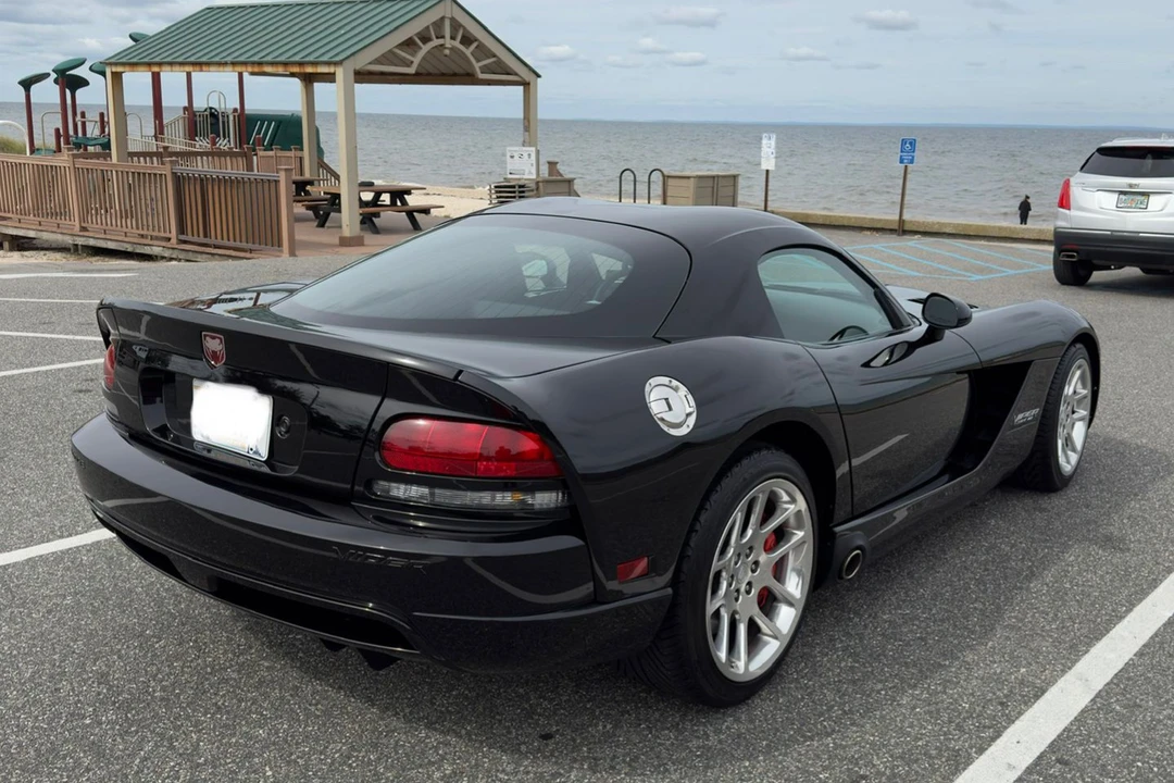 2006 Dodge Viper 3rd Gen - Image 4 of 31