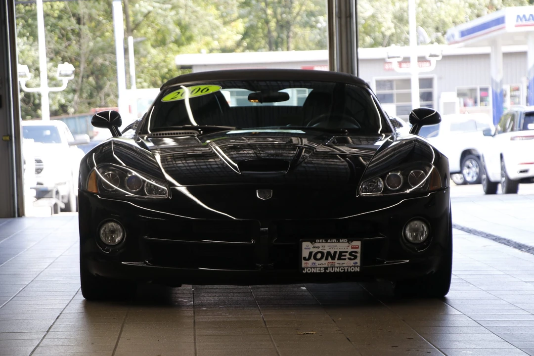 2006 Dodge Viper 3rd Gen - Image 16 of 31