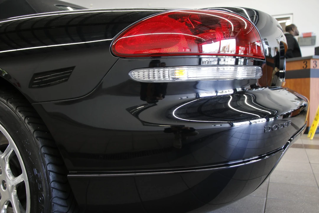2006 Dodge Viper 3rd Gen - Image 27 of 31