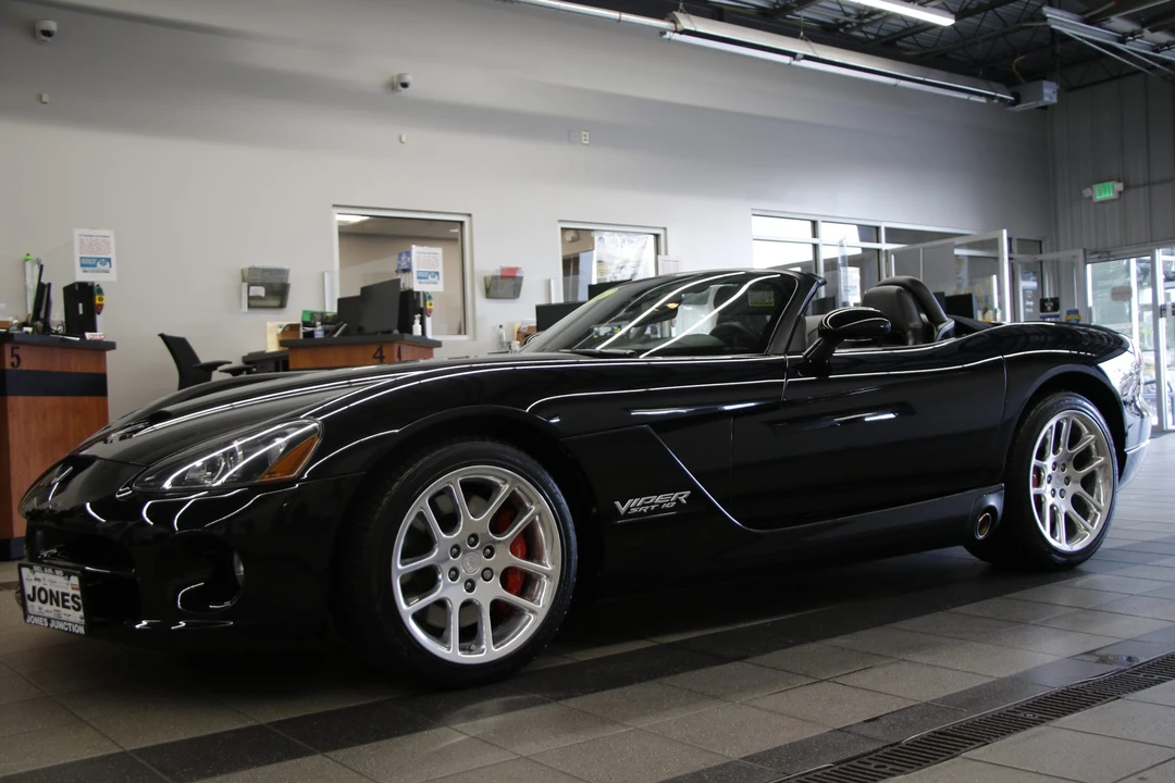 2006 Dodge Viper 3rd Gen - Image 5 of 31