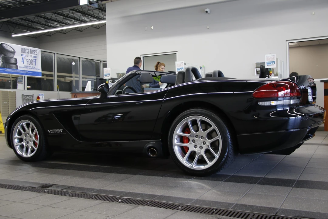 2006 Dodge Viper 3rd Gen - Image 8 of 31