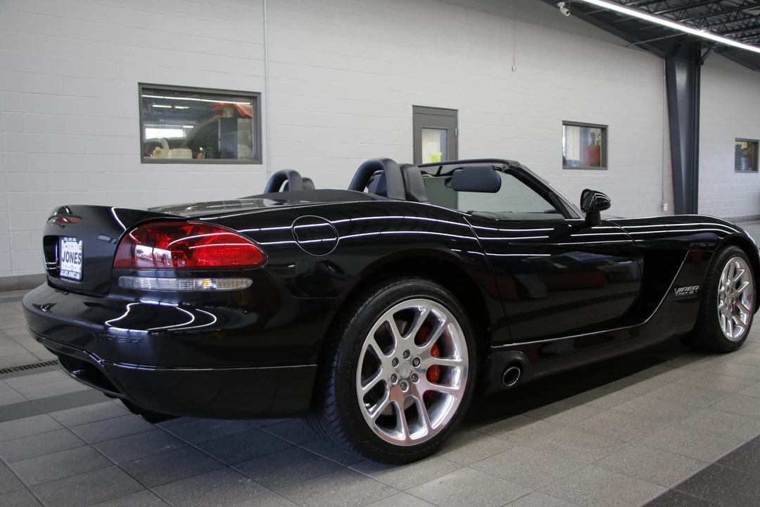 2006 Dodge Viper 3rd Gen - Image 13 of 31